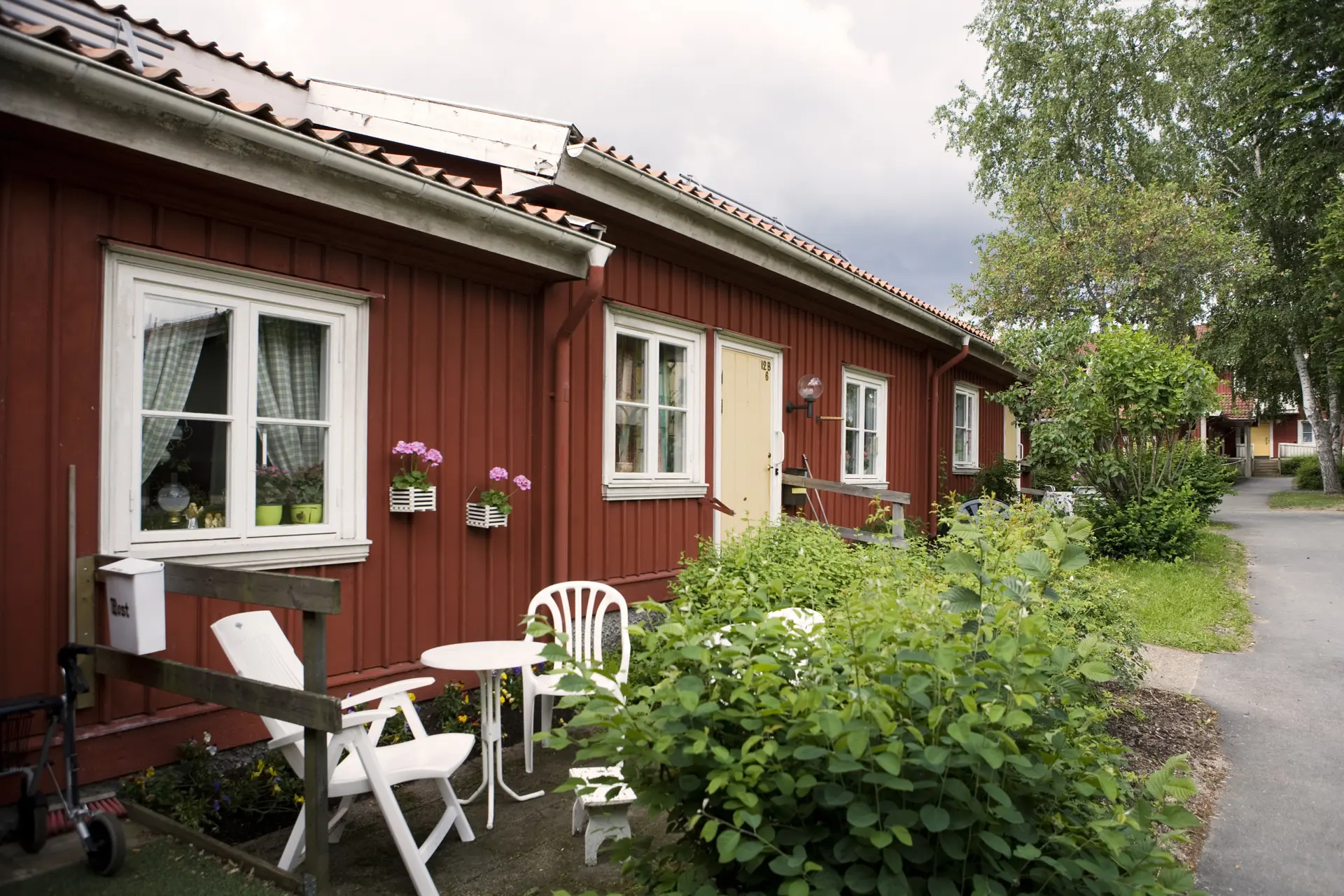 Bild på byggnad i kvarteret Göken